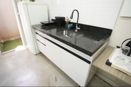 Kitnet/Studio para alugar com 1 quarto, 20m² em Parque das Laranjeiras, Goiânia