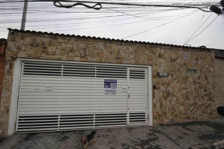 Casa à venda com 200m², 3 quartos e 3 vagas