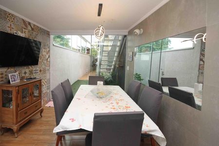 Casa à venda com 200m², 3 quartos e 3 vagas