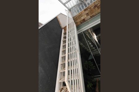 Casa à venda com 200m², 3 quartos e 3 vagas