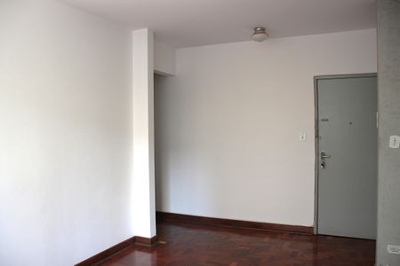 Apartamento para alugar com 61m², 1 quarto e 1 vagaSala
