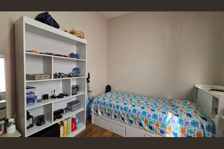 Casa à venda com 240m², 3 quartos e 3 vagas