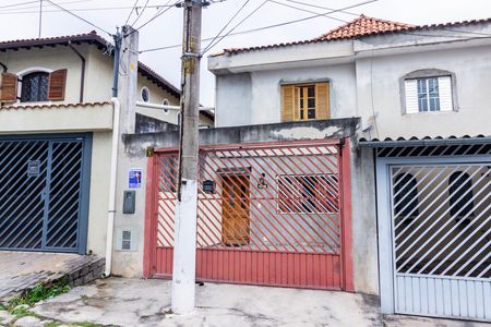 Fachada de casa para alugar com 2 quartos, 102m² em Parque Monteiro Soares, São Paulo