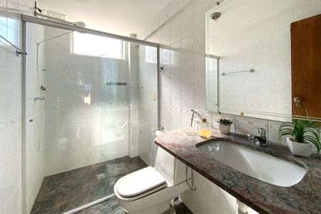 Apartamento à venda com 244m², 6 quartos e 2 vagas Apartamento à venda com 244m², 6 quartos e 2 vagasBanheiro Cobertura