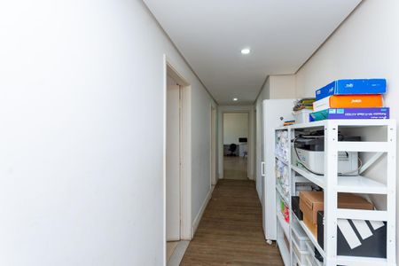 Apartamento à venda com 235m², 4 quartos e 1 vaga Apartamento à venda com 235m², 4 quartos e 1 vagaCorredor