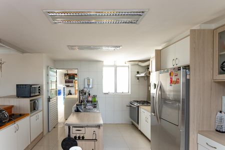 Apartamento à venda com 235m², 4 quartos e 1 vaga Apartamento à venda com 235m², 4 quartos e 1 vagaCozinha Americana