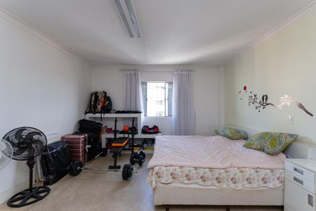 Apartamento à venda com 235m², 4 quartos e 1 vaga Apartamento à venda com 235m², 4 quartos e 1 vagaQuarto 4 Suíte