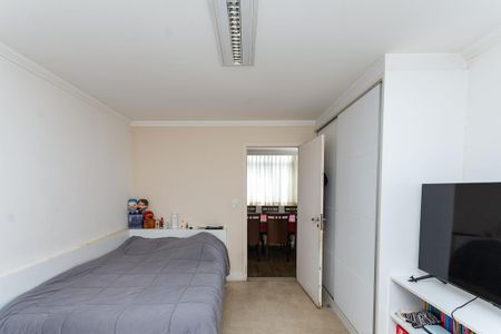 Apartamento à venda com 235m², 4 quartos e 1 vaga Apartamento à venda com 235m², 4 quartos e 1 vagaQuarto 1