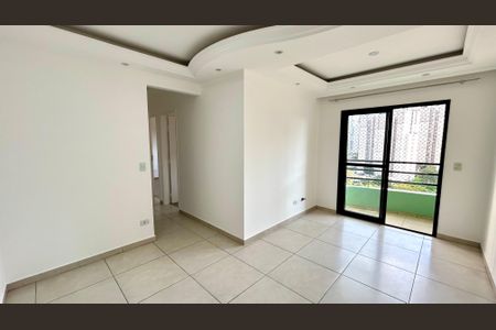 Sala de apartamento para alugar com 3 quartos, 67m² em Vila Augusta, Guarulhos