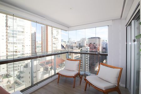 Apartamento para alugar com 52m², 1 quarto e 1 vaga Apartamento para alugar com 52m², 1 quarto e 1 vagaVaranda
