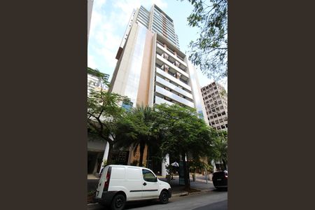Apartamento para alugar com 52m², 1 quarto e 1 vaga Apartamento para alugar com 52m², 1 quarto e 1 vagaFachada