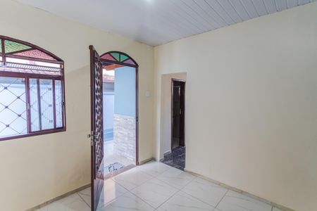 Casa para alugar com 100m², 2 quartos e 1 vagaSala