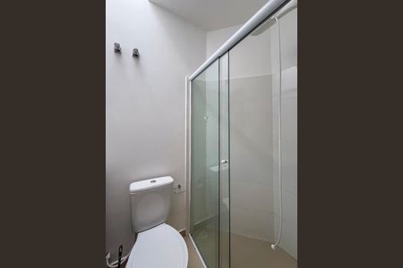Casa de condomínio à venda com 85m², 2 quartos e 1 vaga Casa de condomínio à venda com 85m², 2 quartos e 1 vagaBanheiro da Suíte 2