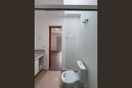 Casa de condomínio à venda com 85m², 2 quartos e 1 vaga Casa de condomínio à venda com 85m², 2 quartos e 1 vagaBanheiro da Suíte
