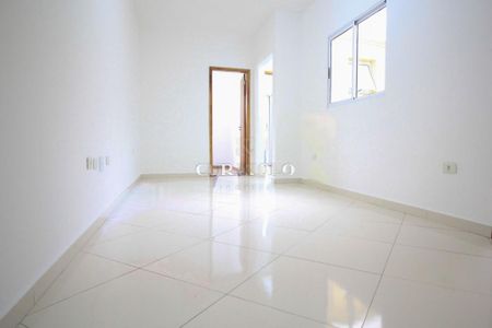 Apartamento à venda com 2 quartos, 55m² em Vila Curuçá, Santo André