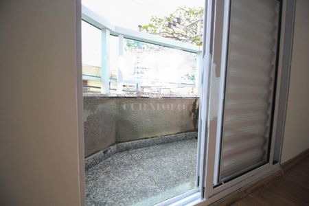 Apartamento à venda com 2 quartos, 55m² em Vila Curuçá, Santo André