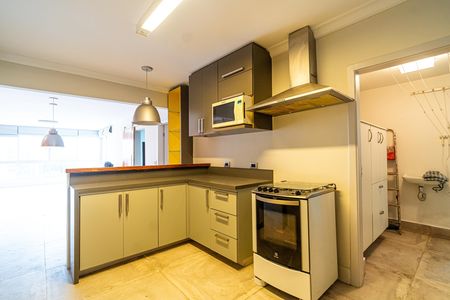 Apartamento à venda com 140m², 3 quartos e 1 vaga Apartamento à venda com 140m², 3 quartos e 1 vagaCozinha