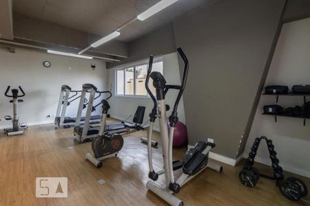 Apartamento à venda com 140m², 3 quartos e 1 vaga Apartamento à venda com 140m², 3 quartos e 1 vagaÁrea comum - Academia