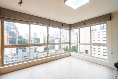 Apartamento à venda com 140m², 3 quartos e 1 vaga Apartamento à venda com 140m², 3 quartos e 1 vagaSala