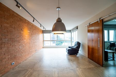 Apartamento à venda com 140m², 3 quartos e 1 vaga Apartamento à venda com 140m², 3 quartos e 1 vagaSala