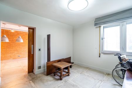 Apartamento à venda com 140m², 3 quartos e 1 vaga Apartamento à venda com 140m², 3 quartos e 1 vagaSala