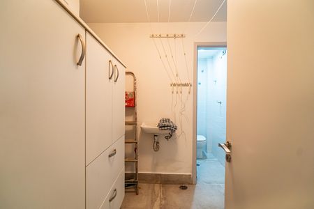 Apartamento à venda com 140m², 3 quartos e 1 vaga Apartamento à venda com 140m², 3 quartos e 1 vagaÁrea de Serviço