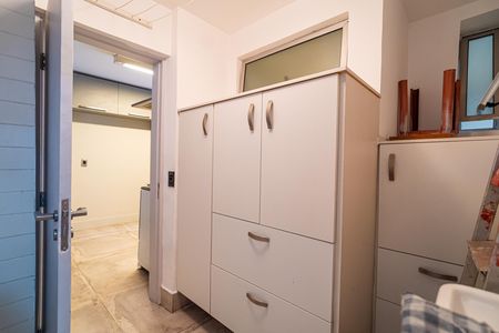 Apartamento à venda com 140m², 3 quartos e 1 vaga Apartamento à venda com 140m², 3 quartos e 1 vagaÁrea de Serviço