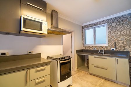 Apartamento à venda com 140m², 3 quartos e 1 vaga Apartamento à venda com 140m², 3 quartos e 1 vagaCozinha