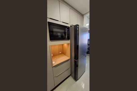 Apartamento para alugar com 85m², 2 quartos e 2 vagasCozinha