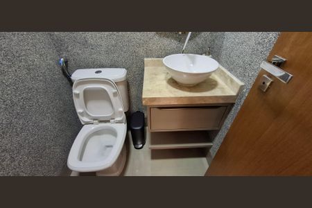 Apartamento para alugar com 85m², 2 quartos e 2 vagasLavabo