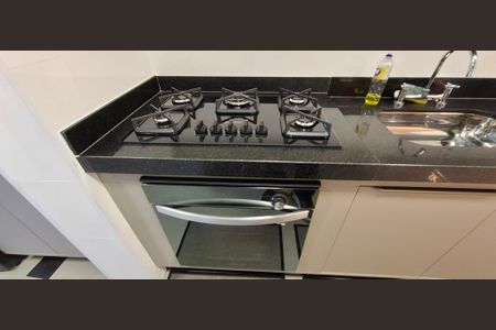 Apartamento para alugar com 85m², 2 quartos e 2 vagasCozinha