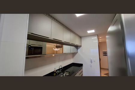 Apartamento para alugar com 85m², 2 quartos e 2 vagasCozinha
