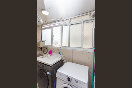 Apartamento à venda com 86m², 2 quartos e 1 vagaÁrea de Serviço