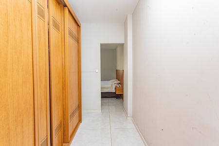 Apartamento à venda com 86m², 2 quartos e 1 vagaCloset da suíte