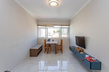 Apartamento à venda com 86m², 2 quartos e 1 vagaSala