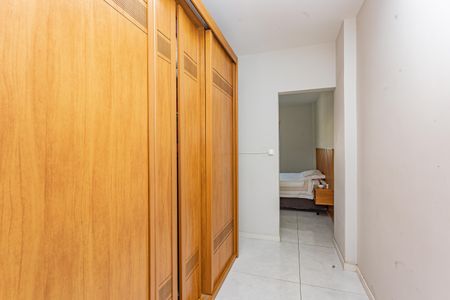 Apartamento à venda com 86m², 2 quartos e 1 vagaCloset da suíte