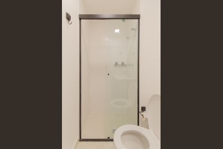 Banheiro de kitnet/studio para alugar com 1 quarto, 24m² em Vila Mariana, São Paulo