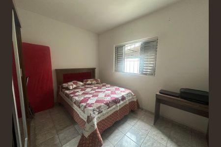 Casa à venda com 147m², 2 quartos e 3 vagasQuarto 2