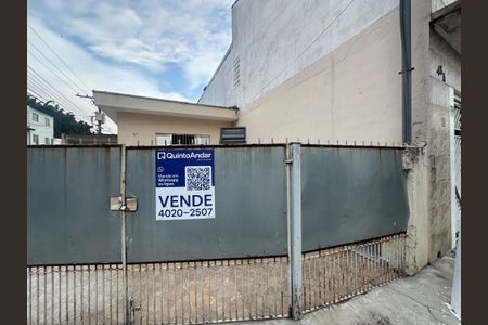 Casa à venda com 147m², 2 quartos e 3 vagasFachada