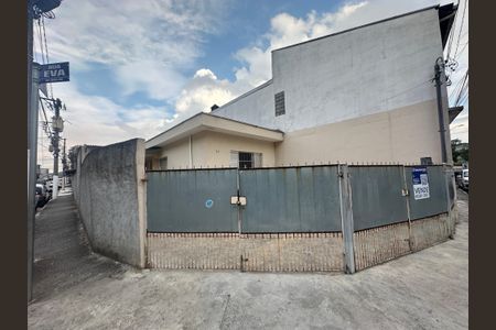 Casa à venda com 147m², 2 quartos e 3 vagasFachada