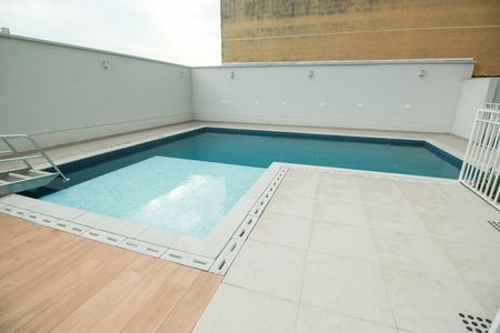 Apartamento à venda com 84m², 2 quartos e 2 vagasPiscina