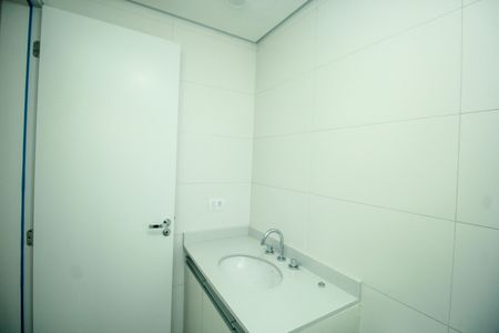 Apartamento à venda com 84m², 2 quartos e 2 vagasBanheiro Social