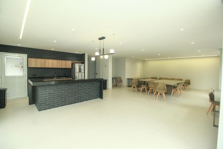 Apartamento à venda com 84m², 2 quartos e 2 vagasSalão de Festas