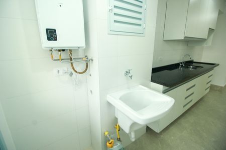 Apartamento à venda com 84m², 2 quartos e 2 vagasÁrea de Serviço
