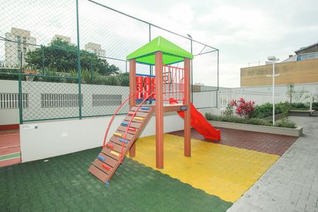 Apartamento à venda com 84m², 2 quartos e 2 vagasPlayground