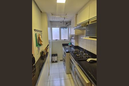 Apartamento à venda com 52m², 2 quartos e 1 vaga Apartamento à venda com 52m², 2 quartos e 1 vagaCozinha