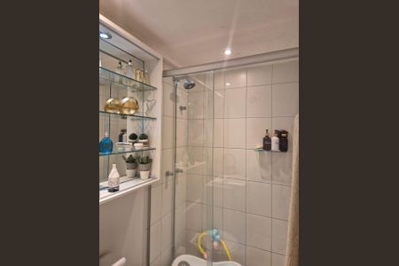 Apartamento à venda com 52m², 2 quartos e 1 vaga Apartamento à venda com 52m², 2 quartos e 1 vagaBanheiro