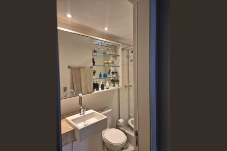 Apartamento à venda com 52m², 2 quartos e 1 vaga Apartamento à venda com 52m², 2 quartos e 1 vagaBanheiro