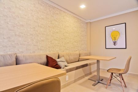 Apartamento para alugar com 32m², 2 quartos e sem vaga
