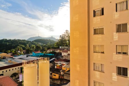Apartamento para alugar com 32m², 2 quartos e sem vaga